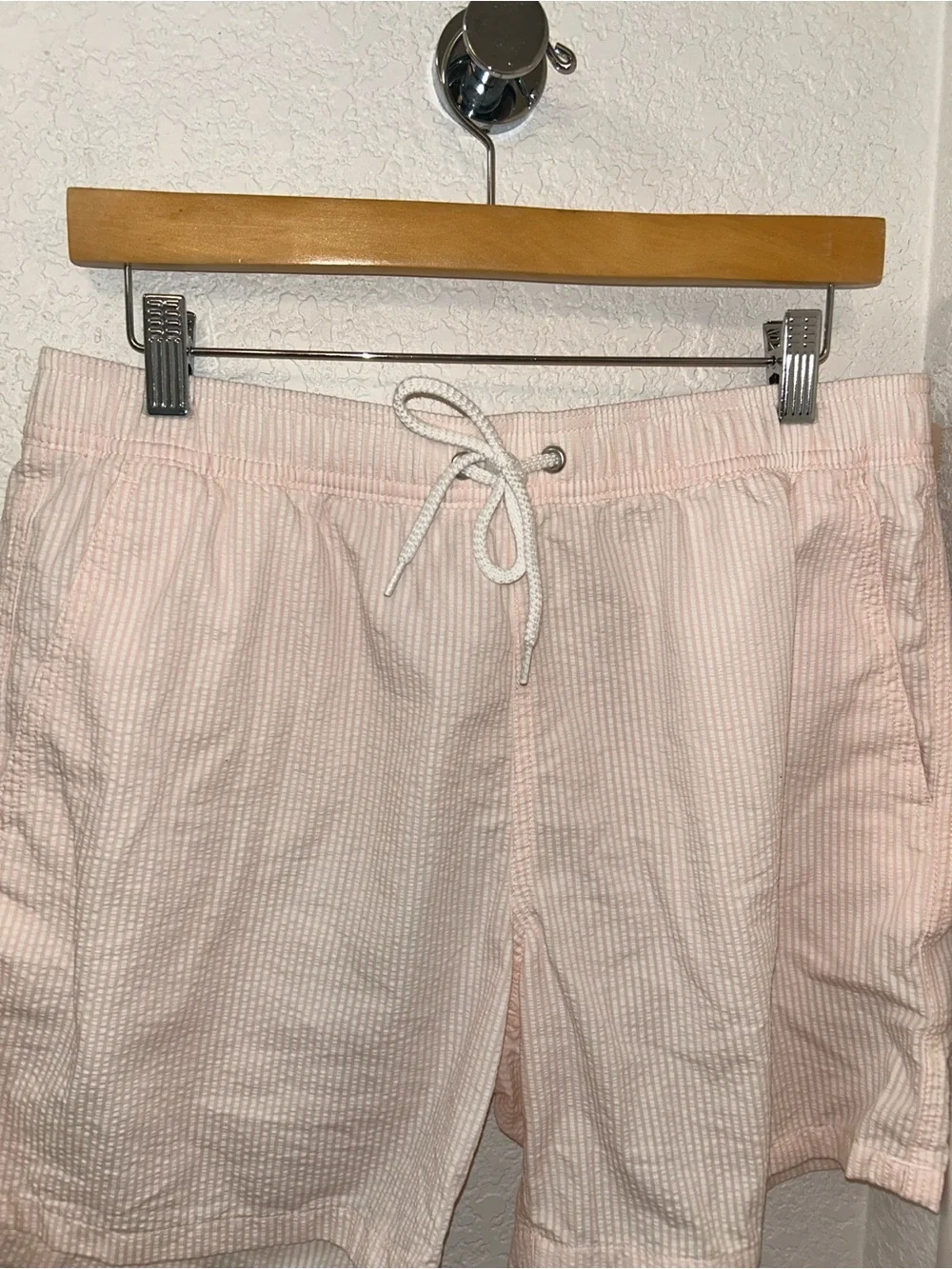 J. Crew 2024 The Men’s SeerSucker Swim Trunks in Pink Cotton Blend Lined SZ: M